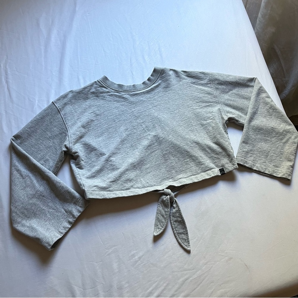 VARLEY heather grey knit crew neck cropped boxy long sleeve tie back sweater